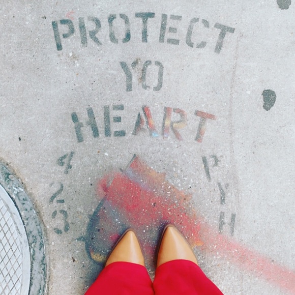 Meet your Posher, Amanda - Picture 1 of 2